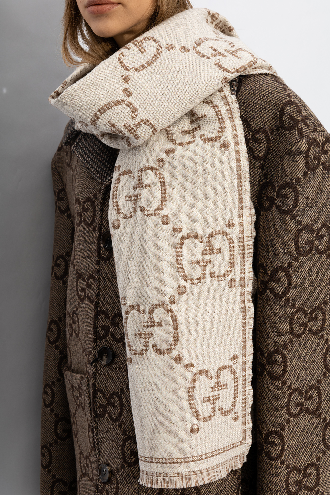 Gucci sales scarf cream